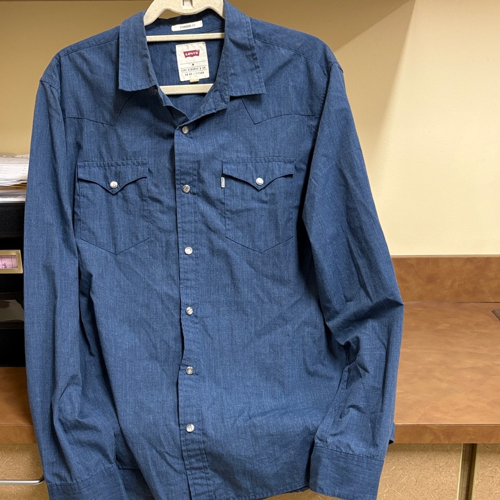 Levi's Men's Dark Blue Denim Casual Button Down Shirt Size‎ Medium